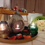 Luxury Suite Paris Republique