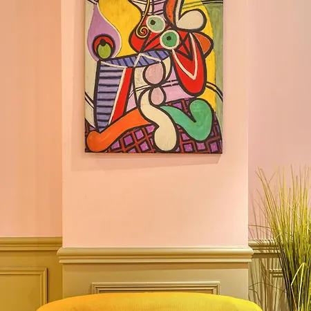 Appartamento Luxury Republique Parigi